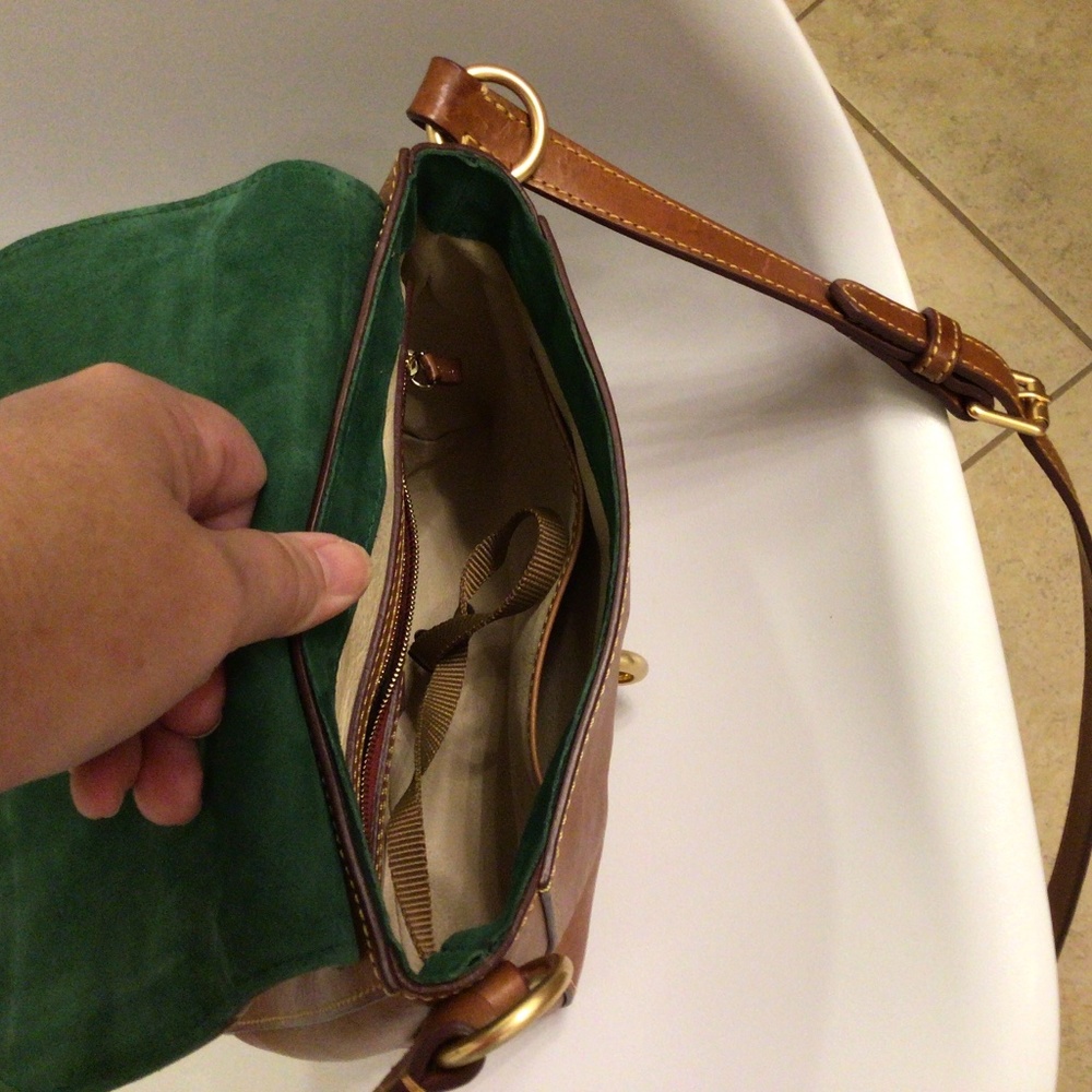 Dooney and Bourke Florentine Leather Bag - Picture 6 of 6